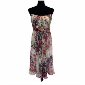 Theia NWOT silk floral whimsical strapless feminine formal party dress size 8